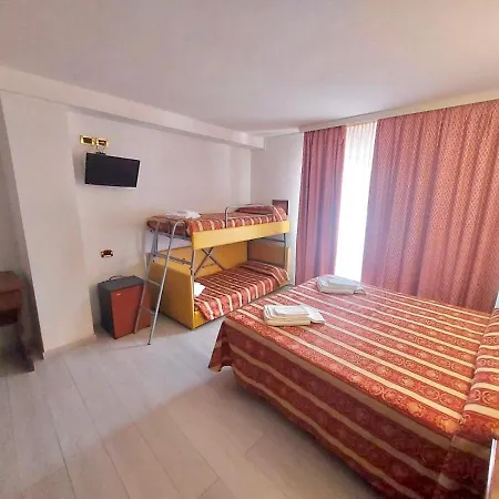 Hg Italia Hotel 3*