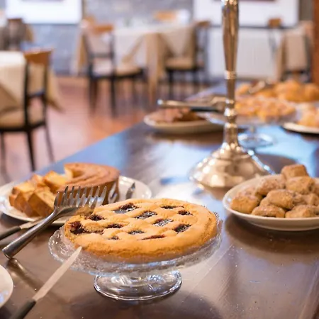 Отель Hg Italia