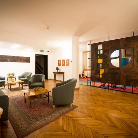 Hg Italia Брюссон