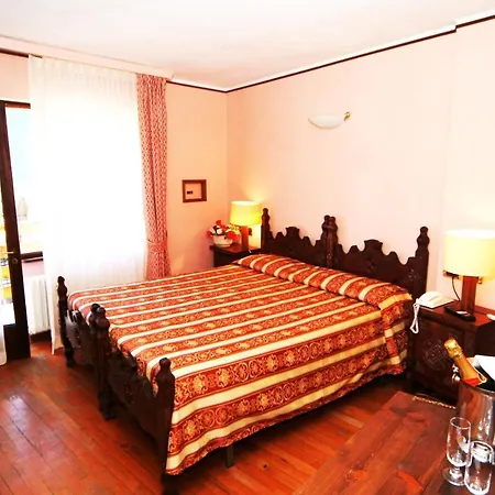 Hg Italia Отель Брюссон