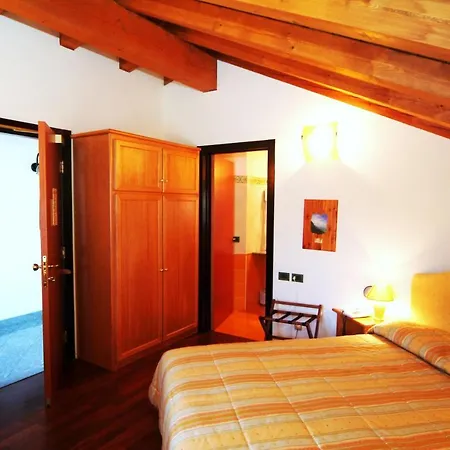 Hg Italia Отель 3*