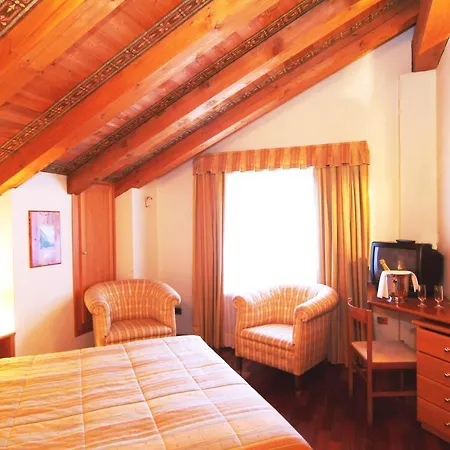 Hg Italia Hotel 3*